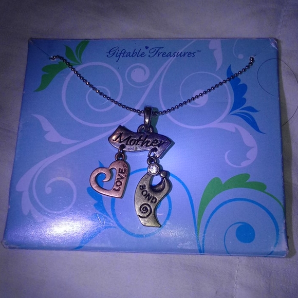 Mother Bond Love Necklace - Picture 3 of 9